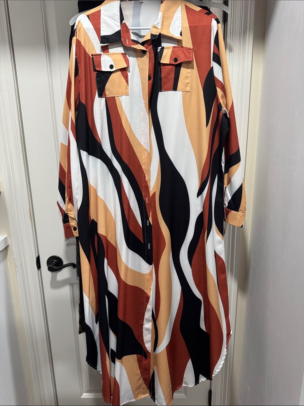 SHEIN Abstract Wave Maxi Shirt Dress - Rust, Black, Cream